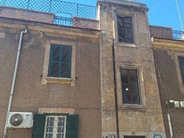 Appartamento in vendita a Roma RM