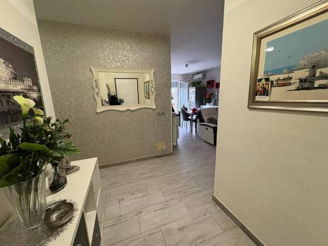 Appartamento in vendita a Roma RM