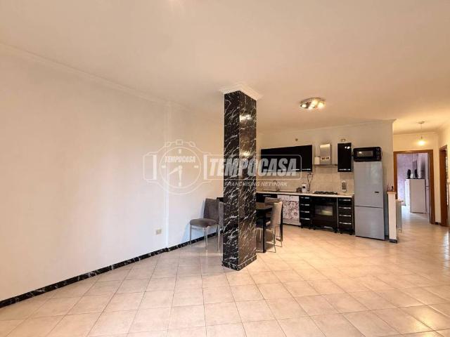 Appartamento in vendita a Roma RM