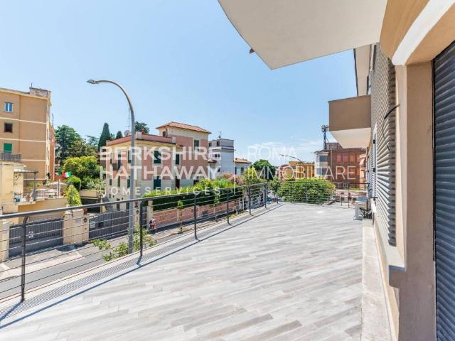 Appartamento in vendita a Roma RM