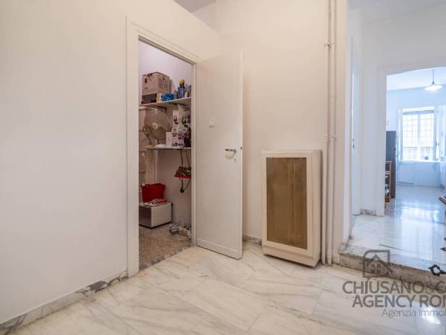 Appartamento in vendita a Roma RM