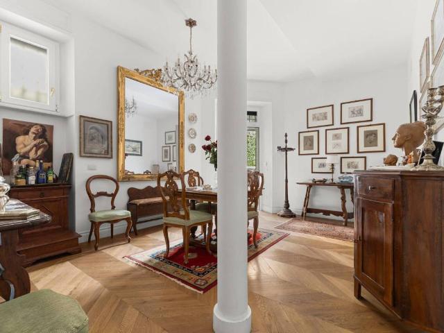 Appartamento in vendita a Roma RM