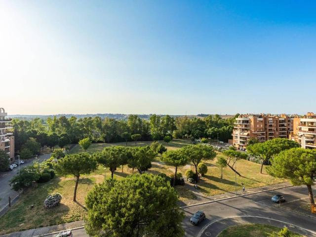 Appartamento in vendita a Roma RM
