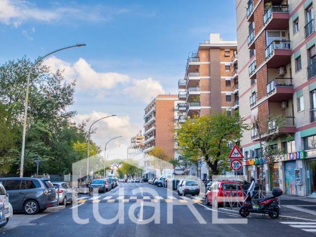 Appartamento in vendita a Roma RM