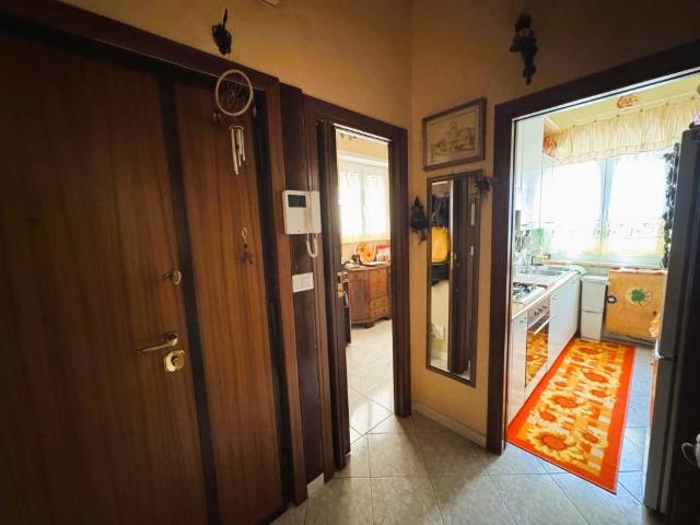 Appartamento in vendita a Roma RM