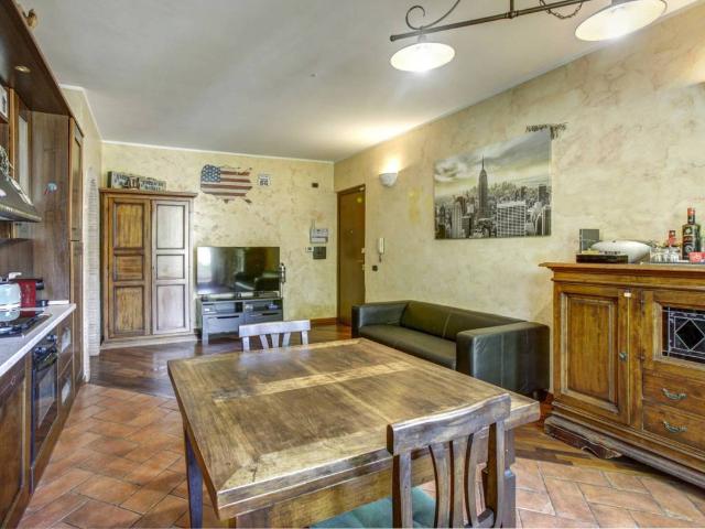 Appartamento in vendita a Roma RM
