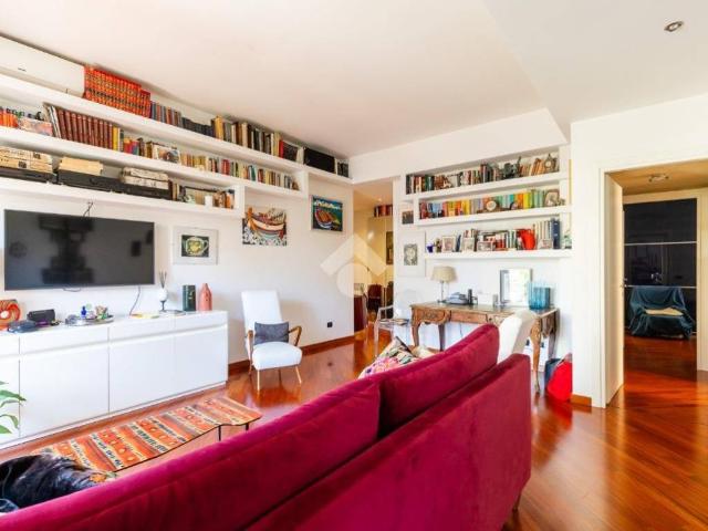 Appartamento in vendita a Roma RM