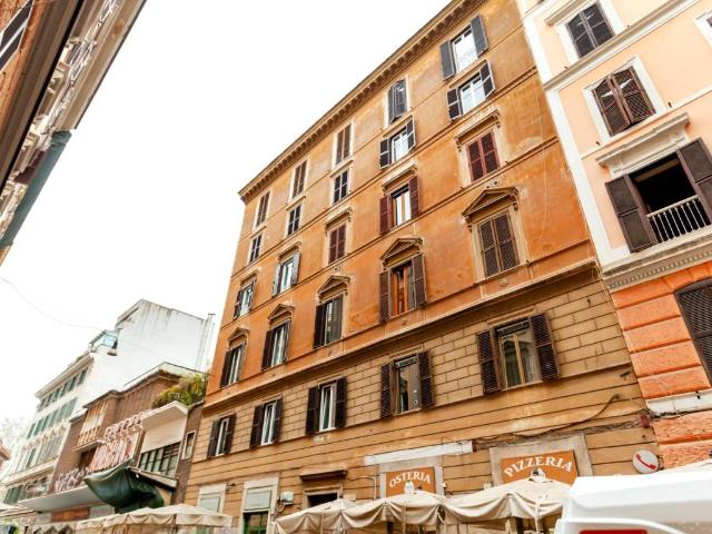 Appartamento in vendita a Roma RM