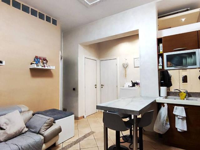 Appartamento in vendita a Roma RM