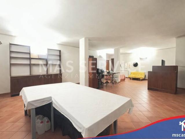Appartamento in vendita a Roma RM