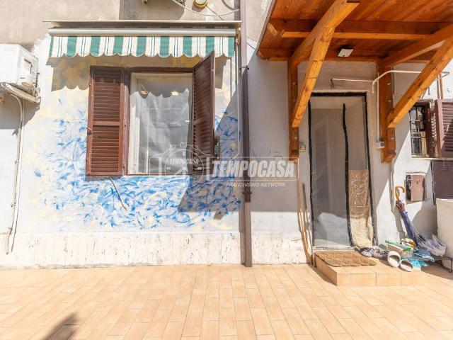 Appartamento in vendita a Roma RM