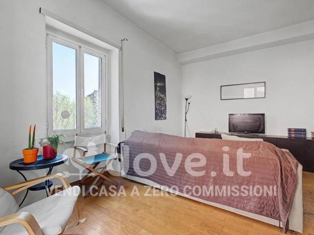 Appartamento in vendita a Roma RM