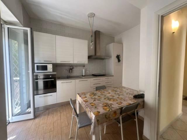 Appartamento in vendita a Roma RM