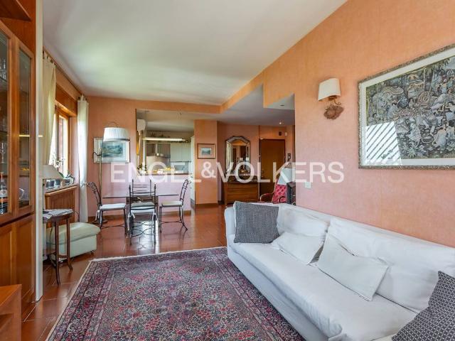 Appartamento in vendita a Roma RM