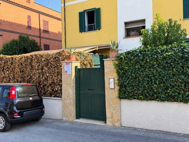 Appartamento in vendita a Roma RM