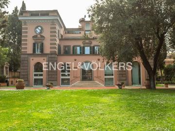 Appartamento in vendita a Roma RM