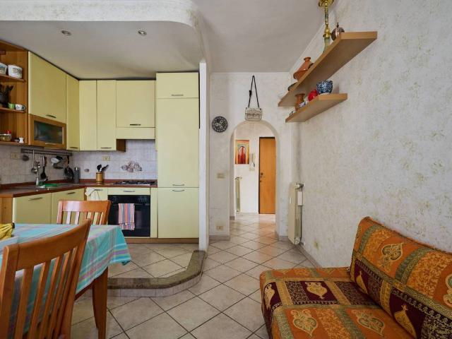 Appartamento in vendita a Roma RM
