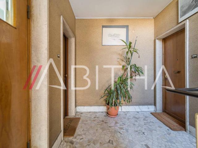 Appartamento in vendita a Roma RM