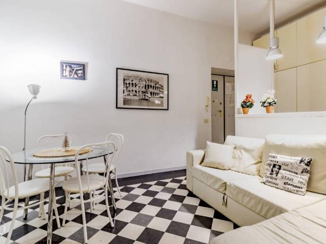 Appartamento in vendita a Roma RM