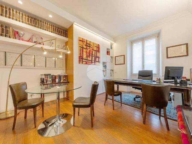 Appartamento in vendita a Roma RM