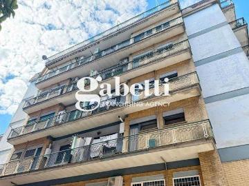 Appartamento in vendita a Roma RM