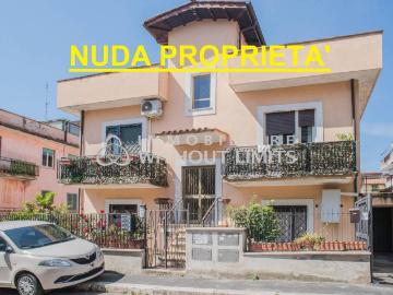 Appartamento in vendita a Roma RM