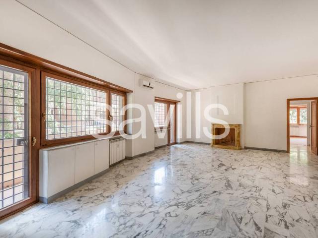 Appartamento in vendita a Roma RM