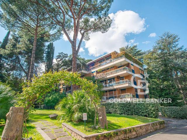 Appartamento in vendita a Roma RM