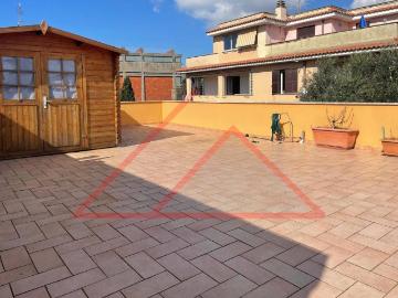 Appartamento in vendita a Roma RM