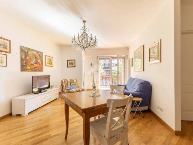 Appartamento in vendita a Roma RM