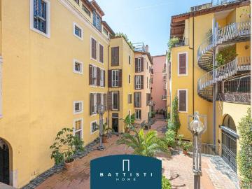 Appartamento in vendita a Roma RM