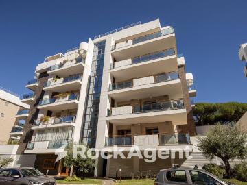 Appartamento in vendita a Roma RM