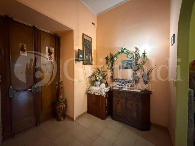 Appartamento in vendita a Roma RM