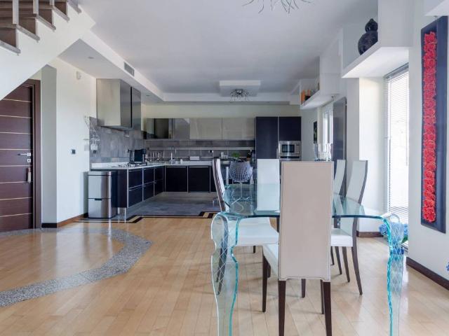 Appartamento in vendita a Roma RM