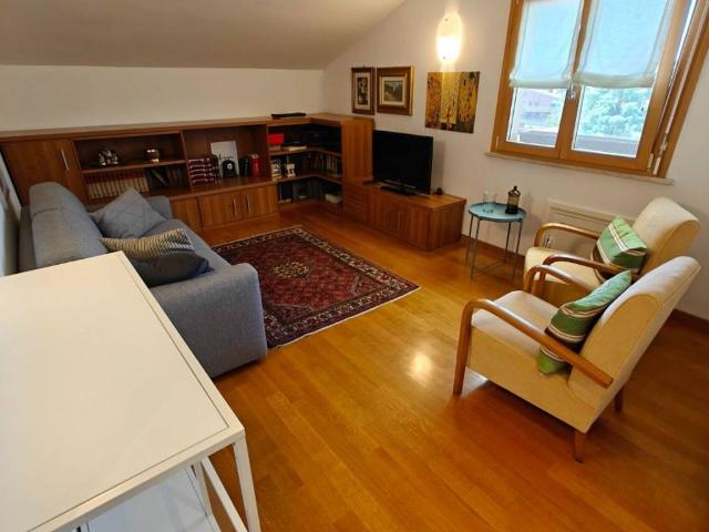Appartamento in vendita a Roma RM