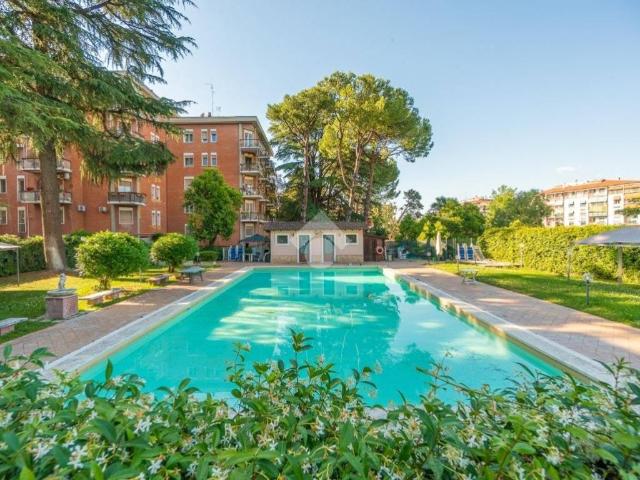 Appartamento in vendita a Roma RM