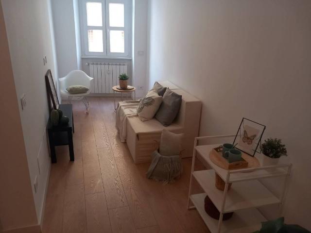 Appartamento in vendita a Roma RM