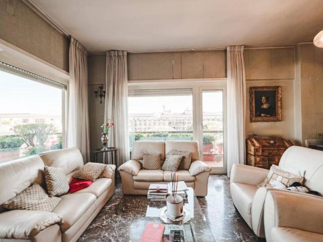 Appartamento in vendita a Roma RM