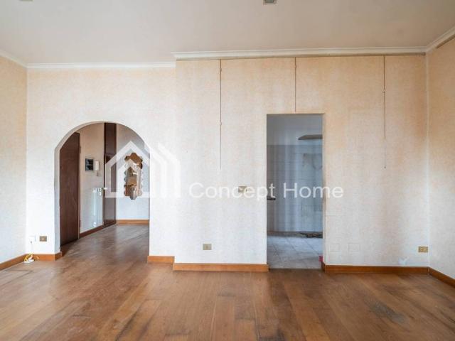 Appartamento in vendita a Roma RM
