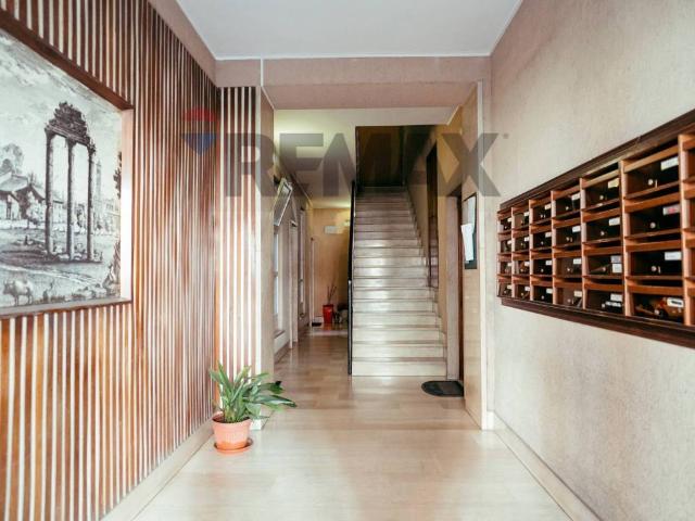 Appartamento in vendita a Roma RM