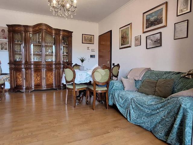 Appartamento in vendita a Roma RM