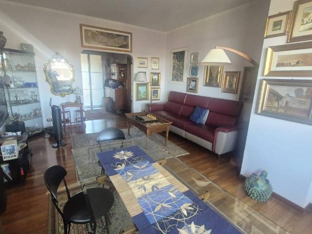 Appartamento in vendita a Roma RM