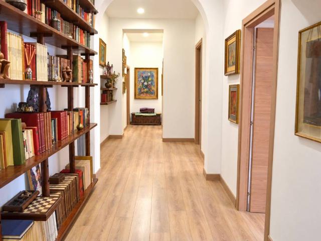 Appartamento in vendita a Roma RM