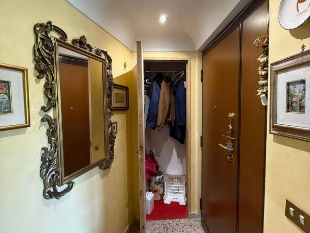 Appartamento in vendita a Roma RM
