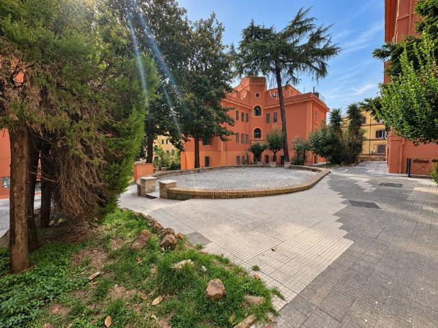 Appartamento in vendita a Roma RM