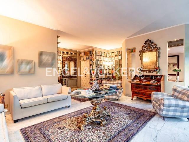 Appartamento in vendita a Roma RM