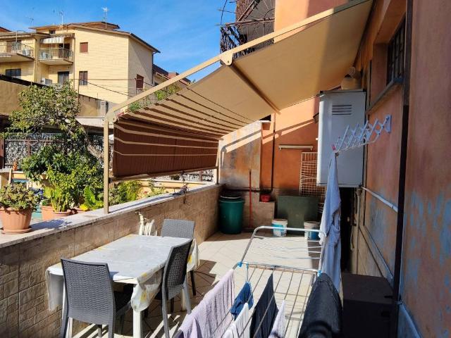 Appartamento in vendita a Roma RM