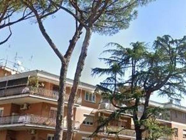 Appartamento in vendita a Roma RM