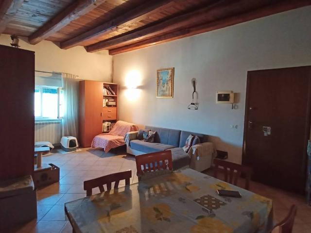 Appartamento in vendita a Roma RM