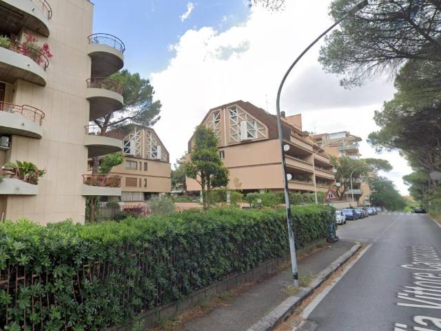 Appartamento in vendita a Roma RM